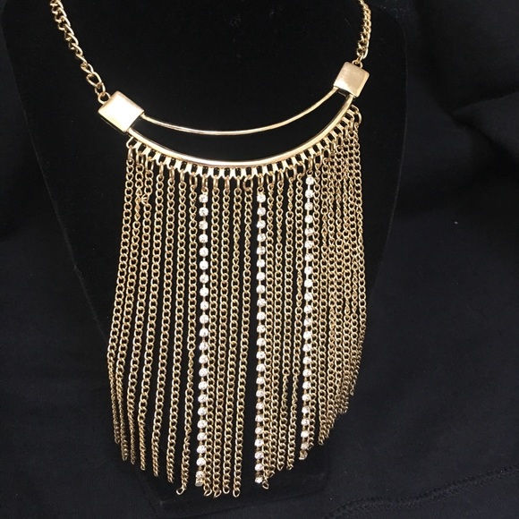 unknown Jewelry - ❤️❤️❤️Gold with Rhinestone Fringe Necklace